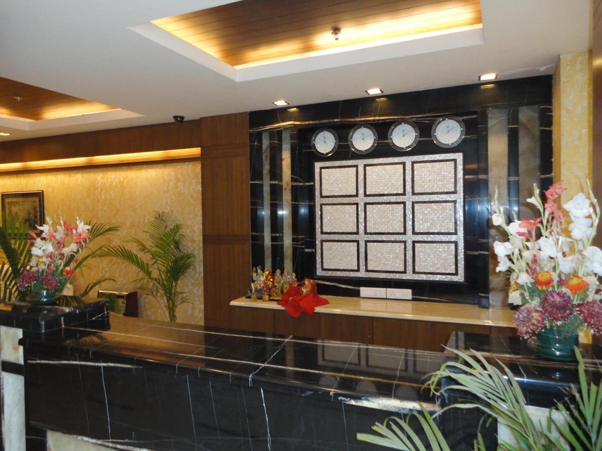 Divine Paradise Nueva Delhi Exterior foto